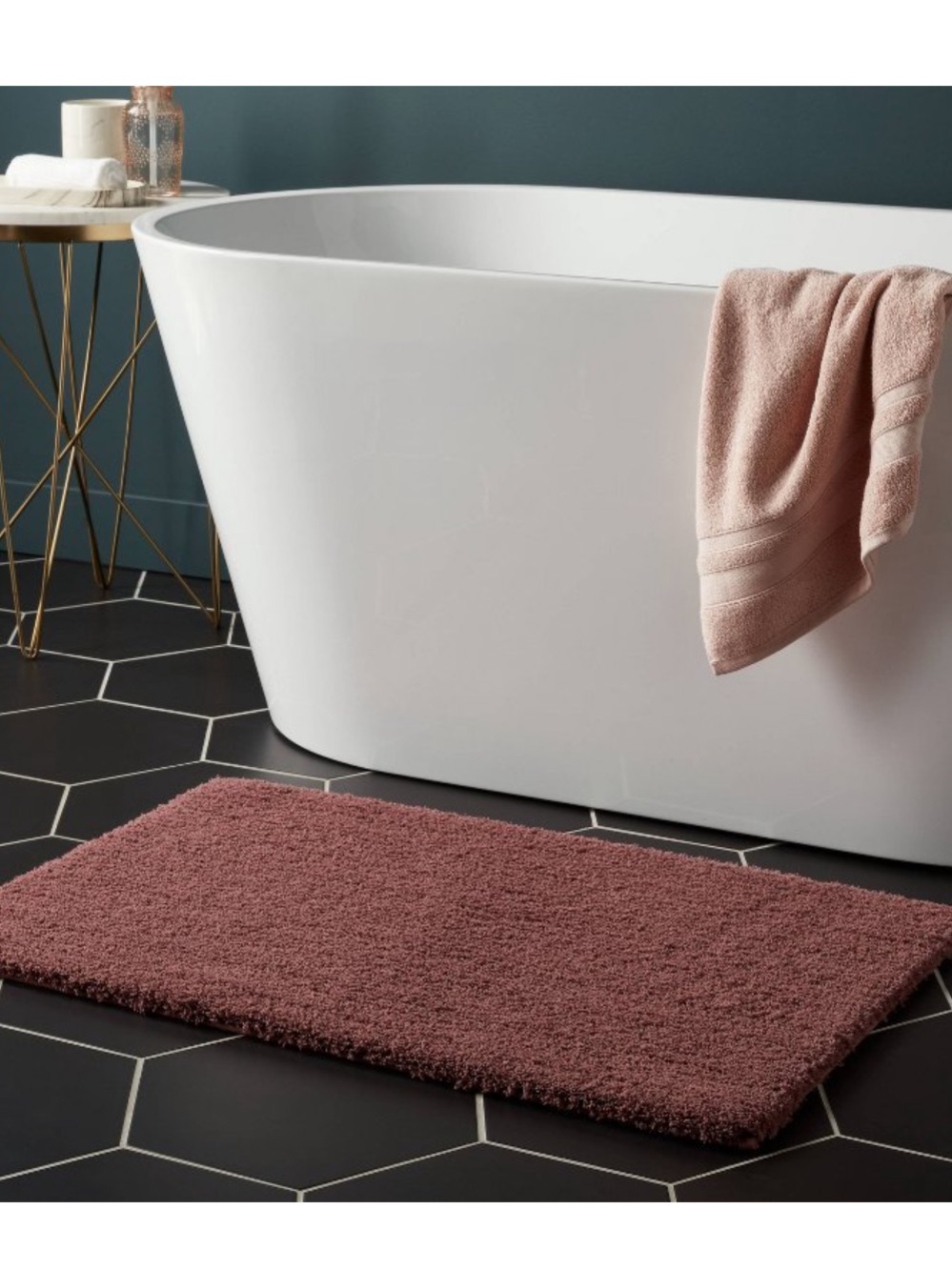 Threshold 21"x34" Spa Plush Bath Rug •Dark Mauve•
